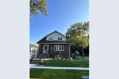 772 Clark Avenue 2nd Fl #2nd Fl, Ridgefield, NJ 07657 - Photo 1
