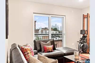 4801 Palisade Avenue 4B #4B, Union City, NJ 07087 - Photo 3