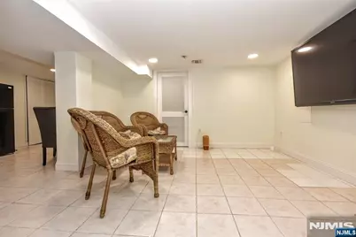 169 Woodward Avenue, Rutherford, NJ 07070 - Photo 31