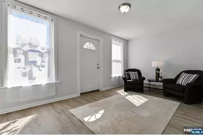 41 Mission Street Third Fl #Third Fl, Montclair, NJ 07042 - Photo 3