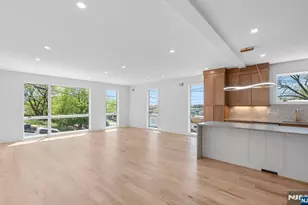 853 Pleasantview Terrace 2, Ridgefield, NJ 07657 - Photo 5