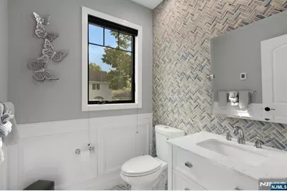 207 Wilsey Court, Paramus, NJ 07652 - Photo 23