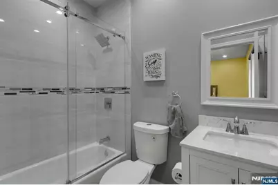 207 Wilsey Court, Paramus, NJ 07652 - Photo 35
