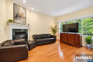 116 Stonegate Trail 116, Cresskill, NJ 07626 - Photo 11