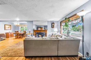 34 Salrit Ave, Waldwick, NJ 07463 - Photo 3