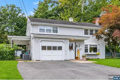 34 Salrit Avenue, Waldwick, NJ 07463 - Photo 1