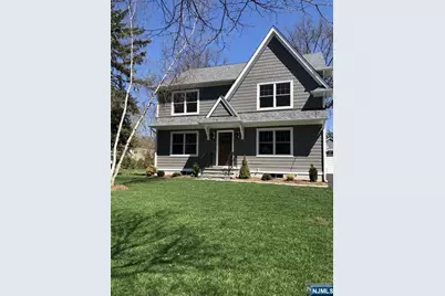 617 Robert Street, Ridgewood, NJ 07450 - Photo 1