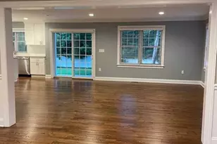 617 Robert St, Ridgewood, NJ 07450 - Photo 5