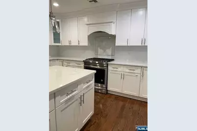 617 Robert Street, Ridgewood, NJ 07450 - Photo 3