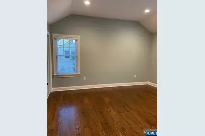 617 Robert Street, Ridgewood, NJ 07450 - Photo 9