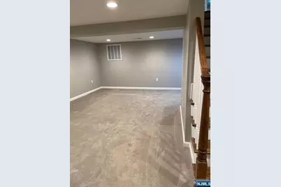 617 Robert Street, Ridgewood, NJ 07450 - Photo 19