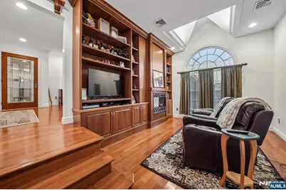 18 Gail Place, Secaucus, NJ 07094 - Photo 25