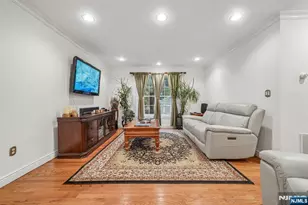 18 Gail Pl, Secaucus, NJ 07094 - Photo 15
