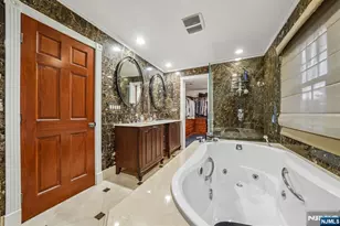 18 Gail Pl, Secaucus, NJ 07094 - Photo 27
