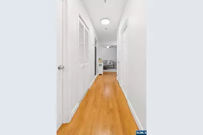 323 Willow Street 2I #2i, Teaneck Township, NJ 07666 - Photo 17