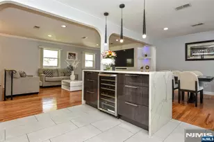 498 Forest Ave, Paramus, NJ 07652 - Photo 9