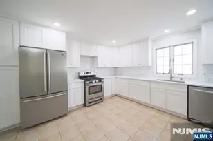 830 Elizabeth Street 2, Ridgefield, NJ 07657 - Photo 9