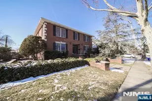 830 Elizabeth Street 2, Ridgefield, NJ 07657 - Photo 3