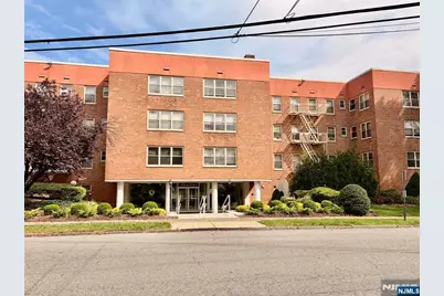 88 Clinton Place A10 #A10, Hackensack, NJ 07601 - Photo 11