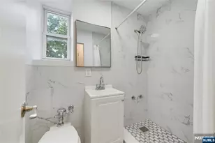 2345 Linwood 3E, Fort Lee, NJ 07024 - Photo 9