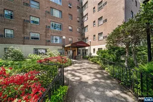 2345 Linwood 3E, Fort Lee, NJ 07024 - Photo 11