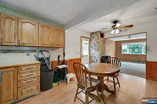 35 Oak St, Oakland, NJ 07436 - Photo 11