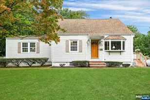 35 Oak St, Oakland, NJ 07436 - Photo 1
