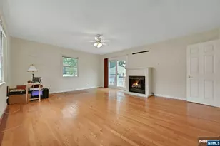 35 Oak St, Oakland, NJ 07436 - Photo 21