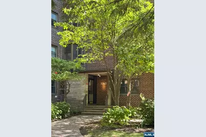 3060 Edwin Avenue 2C #2C, Fort Lee, NJ 07024 - Photo 11