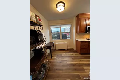 2077 Center Avenue 7J #7J, Fort Lee, NJ 07024 - Photo 13