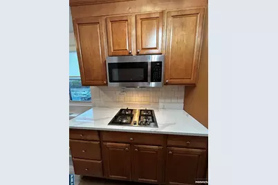 2077 Center Avenue 7J #7J, Fort Lee, NJ 07024 - Photo 9