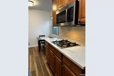 2077 Center Avenue 7J #7J, Fort Lee, NJ 07024 - Photo 15