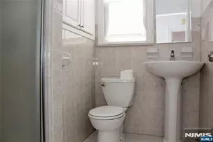 424 Lafayette Ave 1st Floor, Hawthorne, NJ 07506 - Photo 13