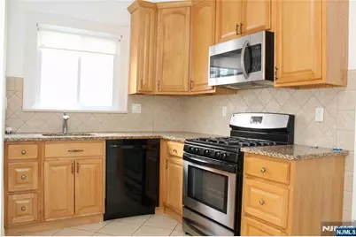 424 Lafayette Ave 1st Floor #1st Floor, Hawthorne, NJ 07506 - Photo 7