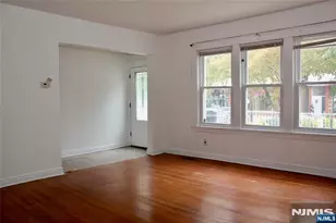 424 Lafayette Ave 1st Floor, Hawthorne, NJ 07506 - Photo 5
