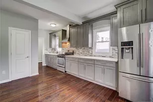 37 William St, East Orange, NJ 07017 - Photo 9