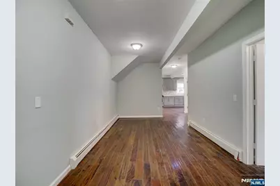 37 William Street, East Orange, NJ 07017 - Photo 3