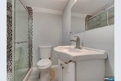 37 William Street, East Orange, NJ 07017 - Photo 13