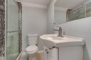 37 William St, East Orange, NJ 07017 - Photo 13