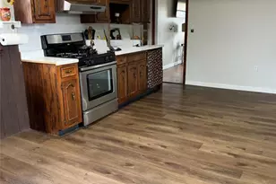 73 Tuella Ave, Elmwood Park, NJ 07407 - Photo 7