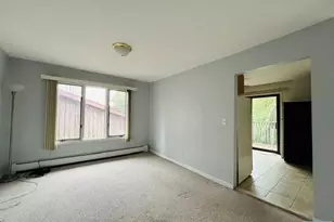 1385 15th Street 2nd Fl, Fort Lee, NJ 07024 - Photo 3