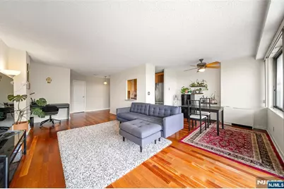 277 Prospect Avenue 6B #6B, Hackensack, NJ 07601 - Photo 5