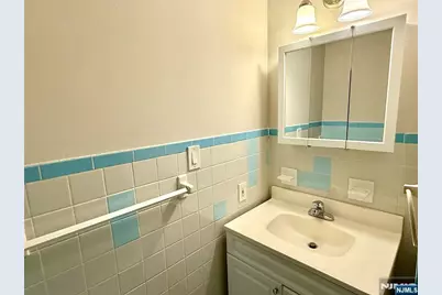 6306 Jf Kennedy Boulevard B #B, West New York, NJ 07093 - Photo 13