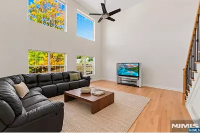 700 Skyline Drive, Jefferson Township, NJ 07849 - Photo 23
