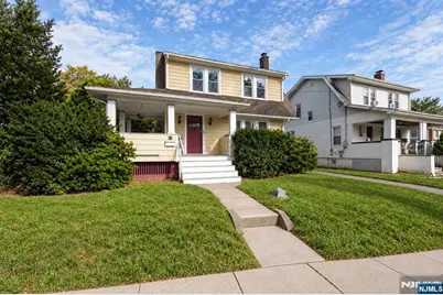 61 Buena Vista Avenue, Hawthorne, NJ 07506 - Photo 1