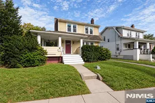 61 Buena Vista Ave, Hawthorne, NJ 07506 - Photo 1