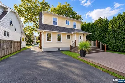 61 Buena Vista Avenue, Hawthorne, NJ 07506 - Photo 23