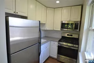 121 Pennington Ave Y2, Passaic, NJ 07055 - Photo 5