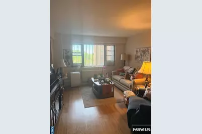 8800 Boulevard 6K #6K, North Bergen, NJ 07047 - Photo 3