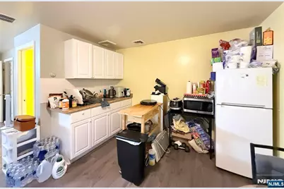 54 Henry Avenue 1 #1, Palisades Park, NJ 07650 - Photo 9